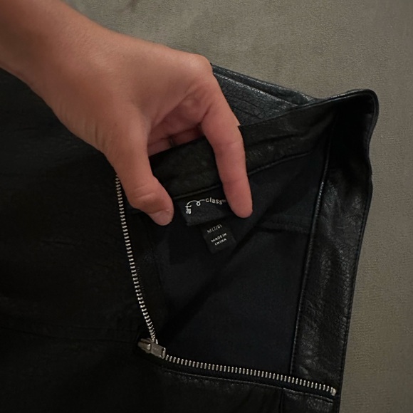 Leather Black Skirt - Picture 3 of 3